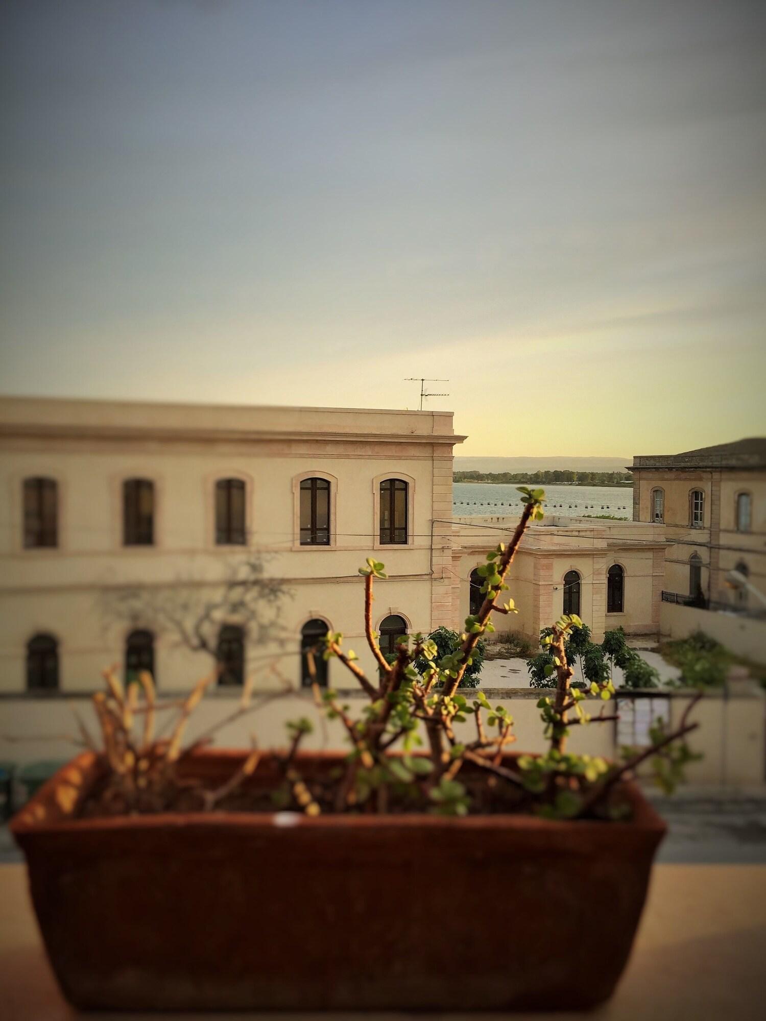 Hotel Mediterraneo Siraküza Dış mekan fotoğraf