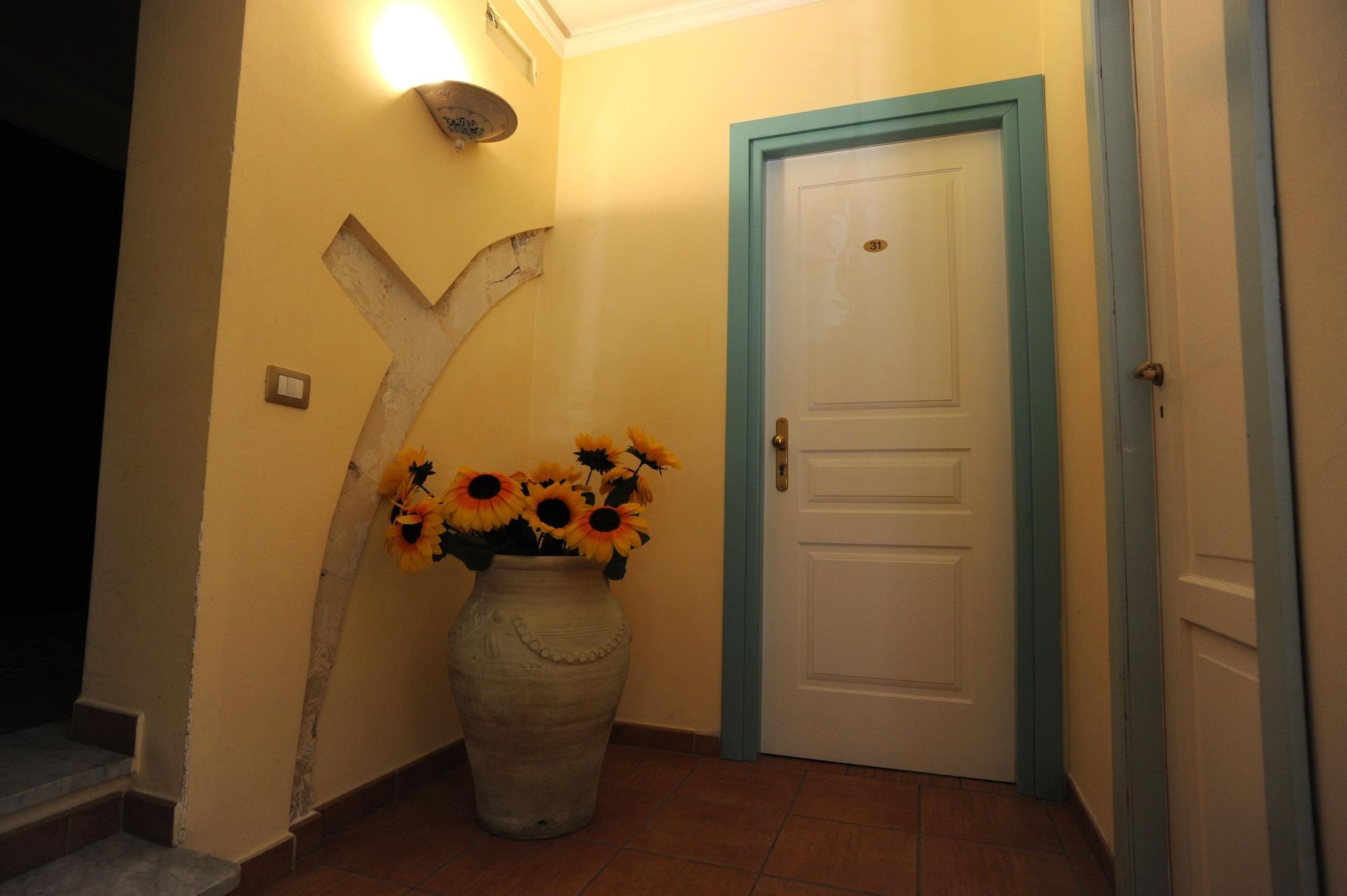 Hotel Mediterraneo Siraküza Dış mekan fotoğraf