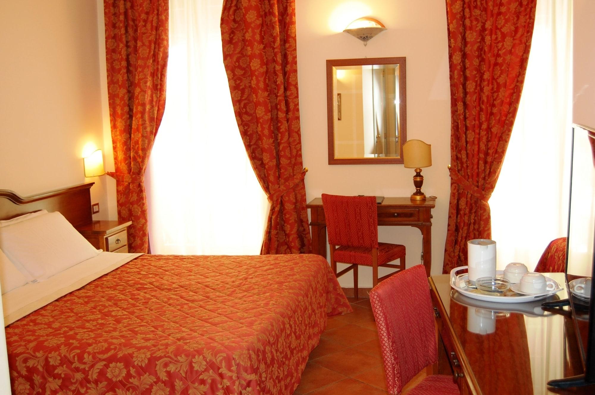 Hotel Mediterraneo Siraküza Dış mekan fotoğraf