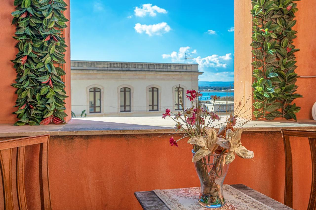 Hotel Mediterraneo Siraküza Dış mekan fotoğraf