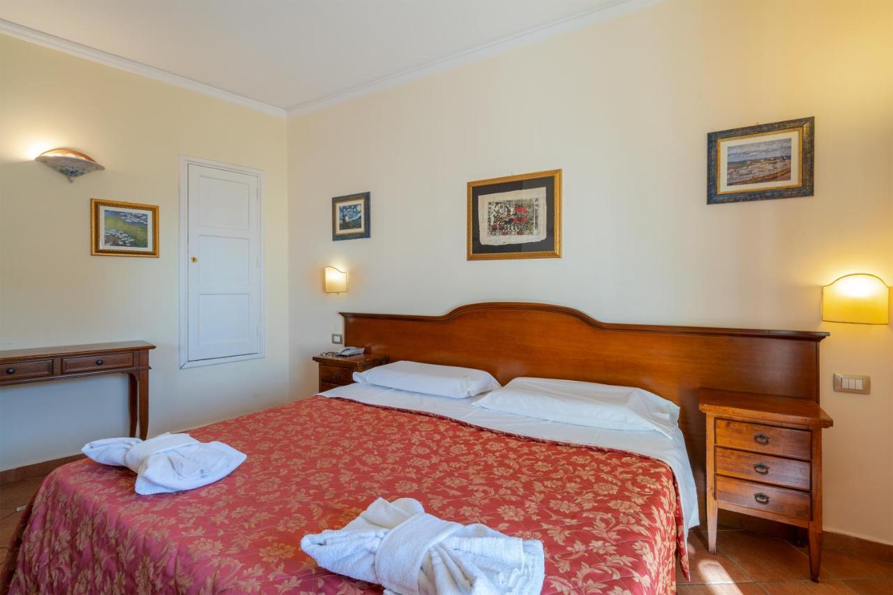 Hotel Mediterraneo Siraküza Dış mekan fotoğraf