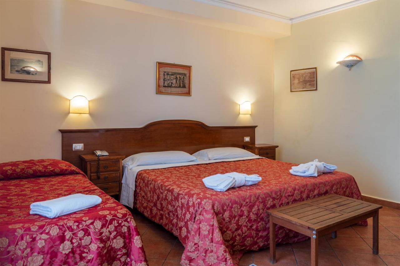 Hotel Mediterraneo Siraküza Dış mekan fotoğraf