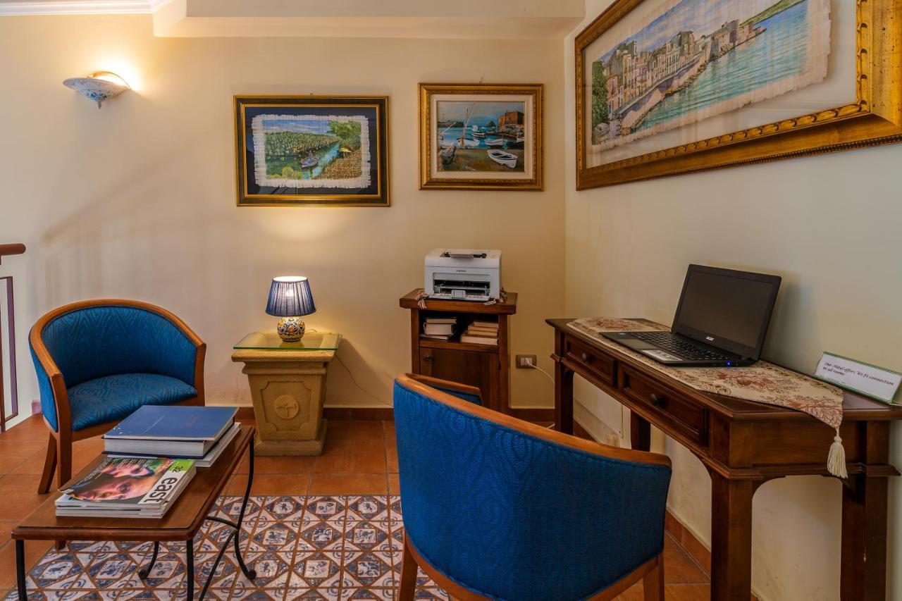 Hotel Mediterraneo Siraküza Dış mekan fotoğraf