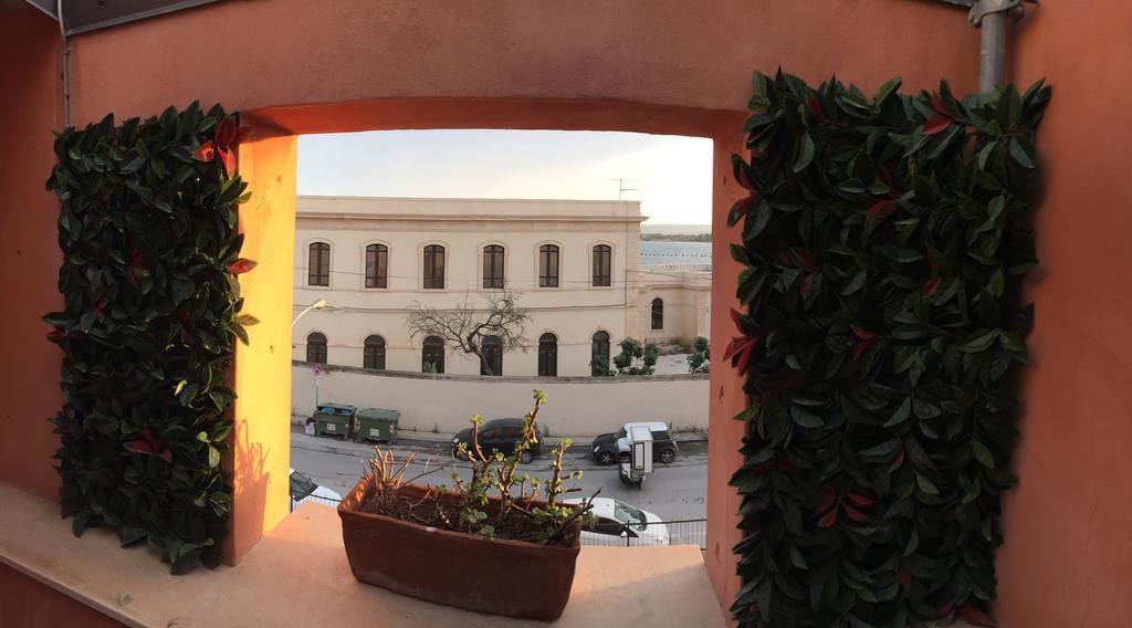 Hotel Mediterraneo Siraküza Dış mekan fotoğraf